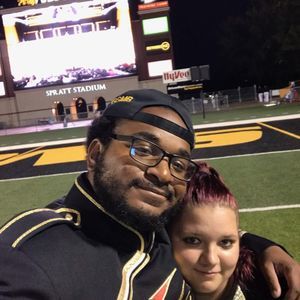 Meet your Posher, Hazel